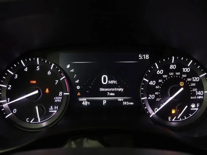 2021 Toyota Highlander - Image 11 of 12