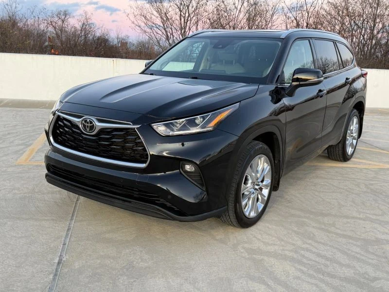 2021 Toyota Highlander - Image 6 of 12