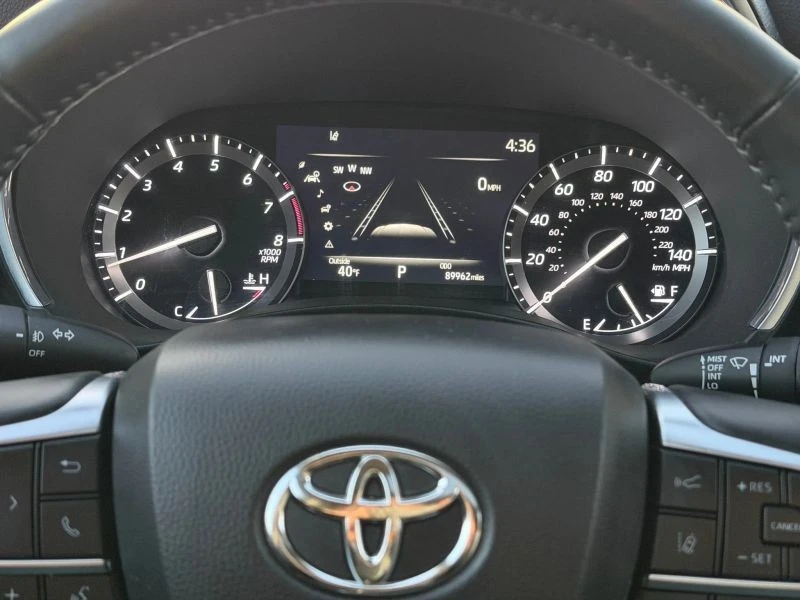 2021 Toyota Highlander - Image 12 of 12