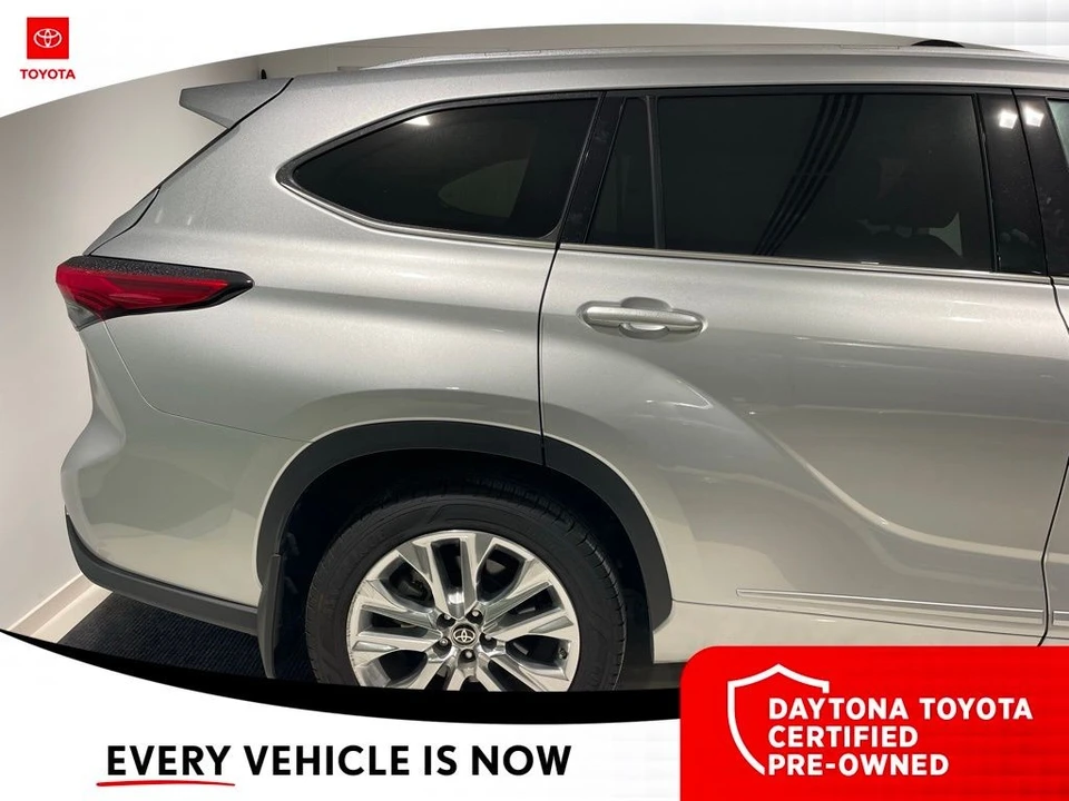 2021 Toyota Highlander - Image 4 of 10