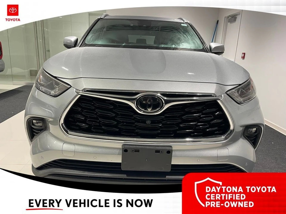 2021 Toyota Highlander - Image 7 of 10