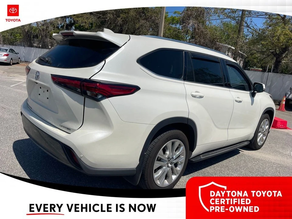 2021 Toyota Highlander - Image 10 of 10
