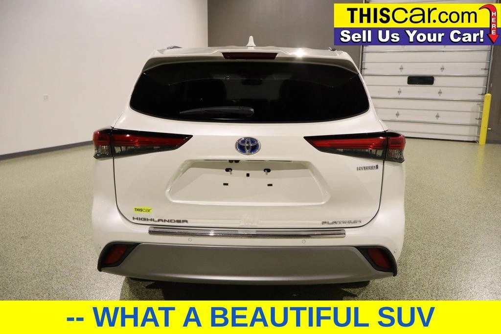 2021 Toyota Highlander - Image 8 of 12