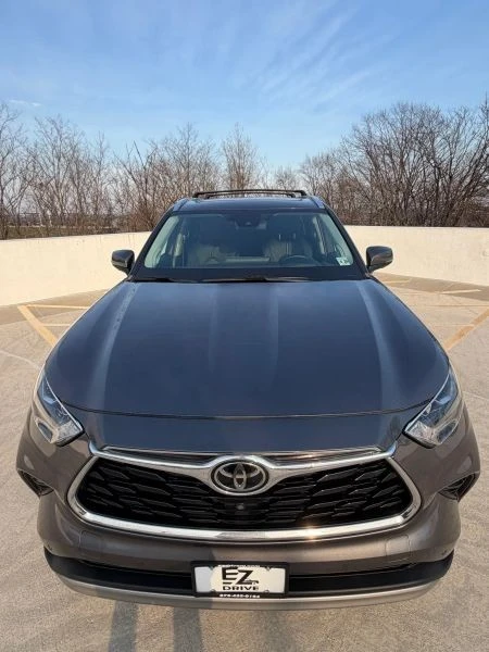 2021 Toyota Highlander - Image 11 of 12