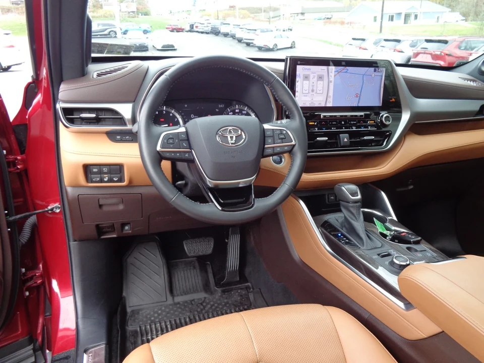 2021 Toyota Highlander - Image 21 of 21