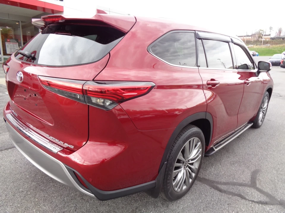 2021 Toyota Highlander - Image 4 of 21