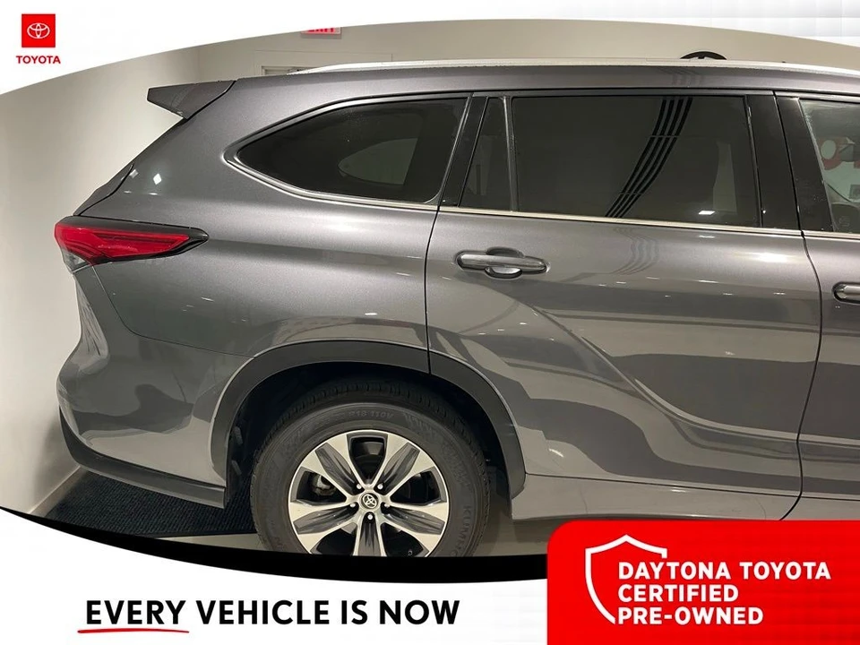2021 Toyota Highlander - Image 4 of 10
