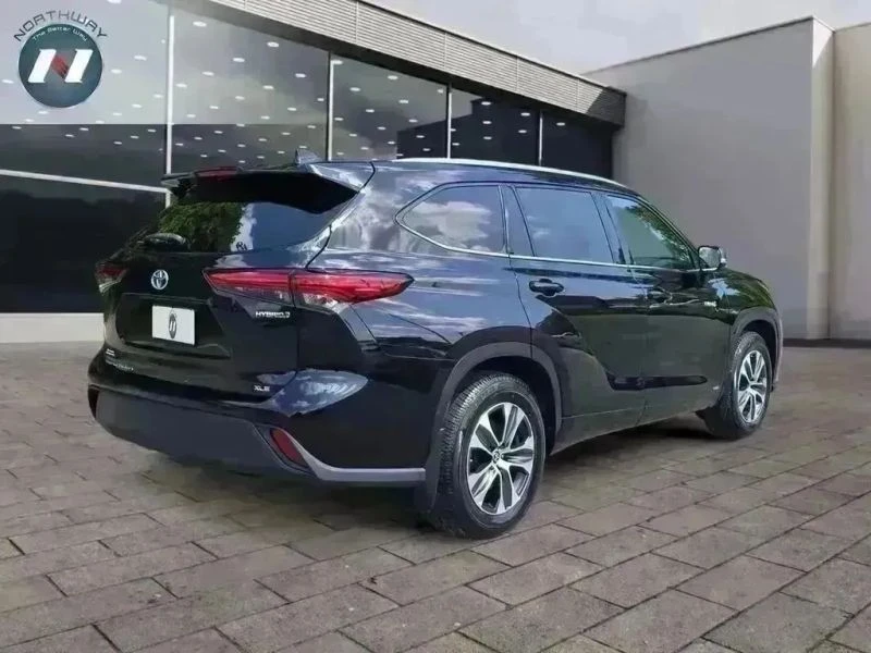 2021 Toyota Highlander - Image 5 of 12