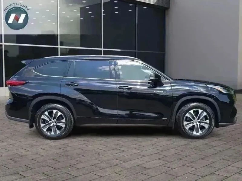 2021 Toyota Highlander - Image 6 of 12