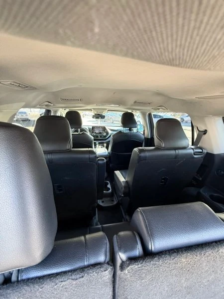 2021 Toyota Highlander - Image 10 of 11