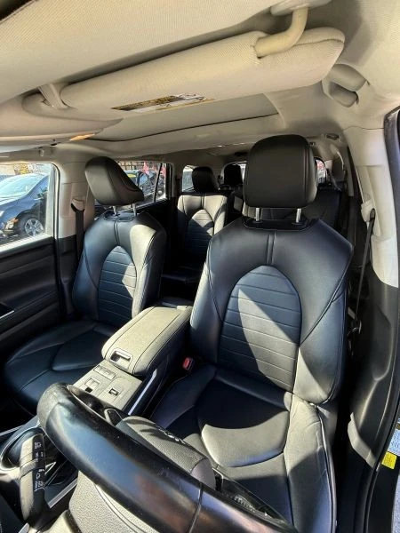 2021 Toyota Highlander - Image 11 of 11