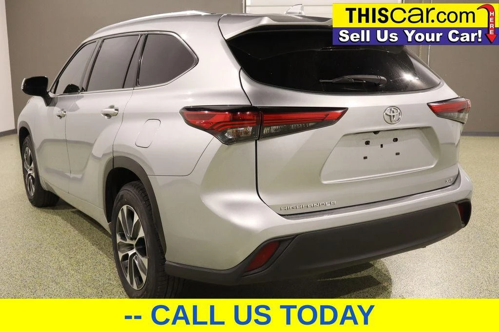 2021 Toyota Highlander - Image 6 of 12