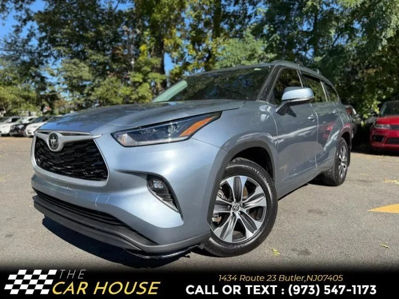 2021 Toyota Highlander - Image 2 of 12