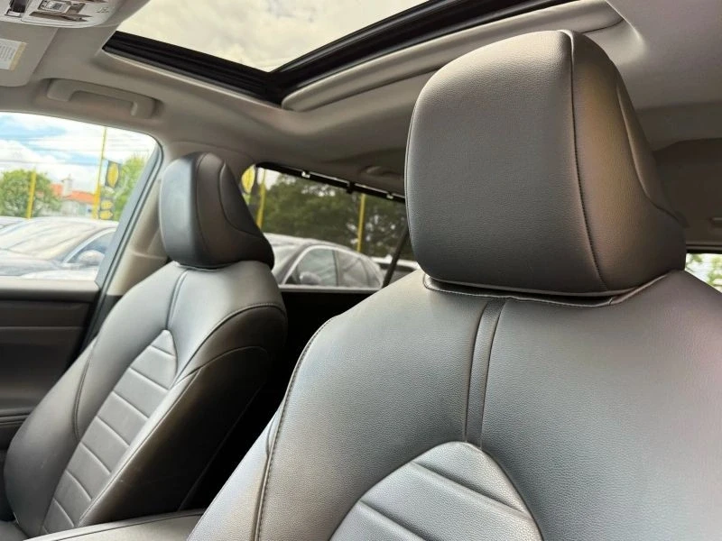2021 Toyota Highlander - Image 10 of 12