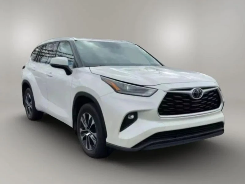 2021 Toyota Highlander - Image 7 of 12