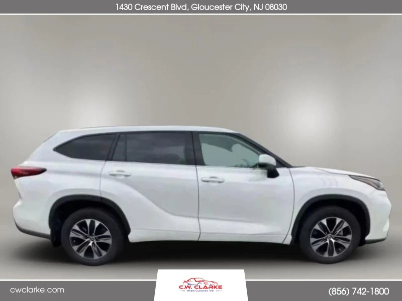 2021 Toyota Highlander - Image 6 of 12
