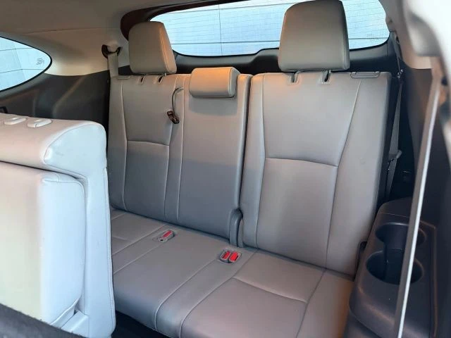 2021 Toyota Highlander - Image 13 of 21