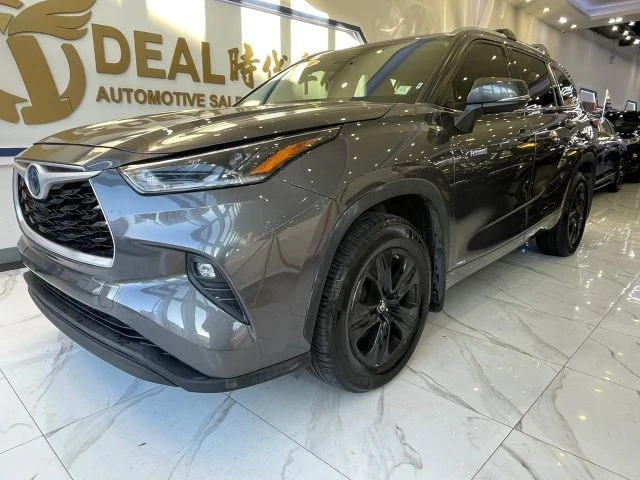 2021 Toyota Highlander - Image 3 of 31