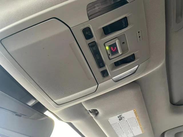 2021 Toyota Highlander - Image 14 of 31