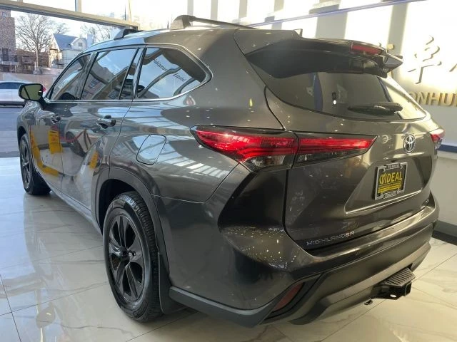 2021 Toyota Highlander - Image 4 of 31