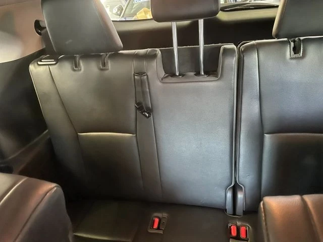 2021 Toyota Highlander - Image 21 of 31