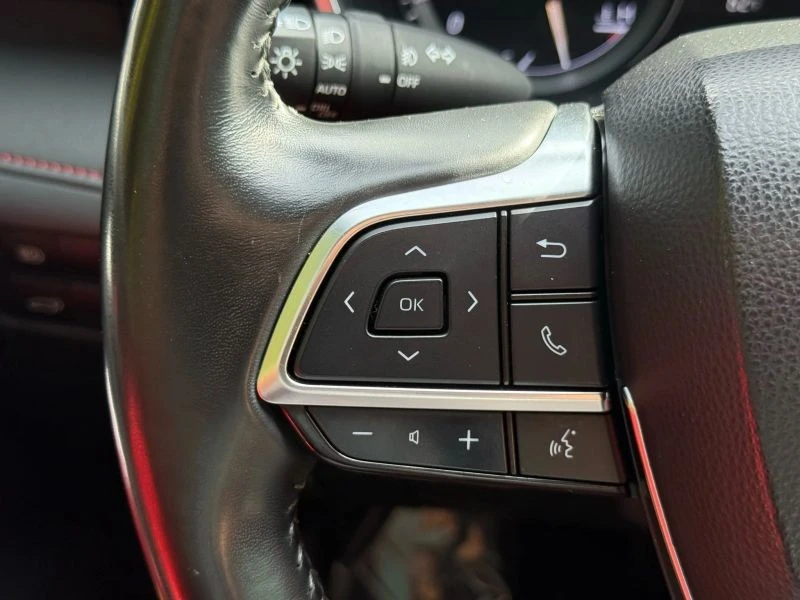 2021 Toyota Highlander - Image 12 of 12