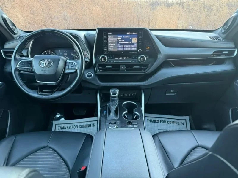 2021 Toyota Highlander - Image 10 of 12