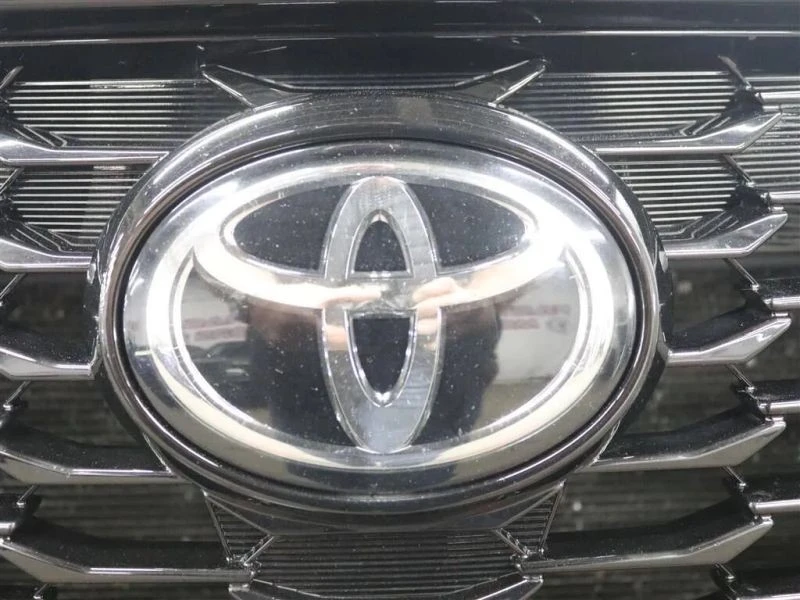 2021 Toyota Highlander - Image 12 of 12