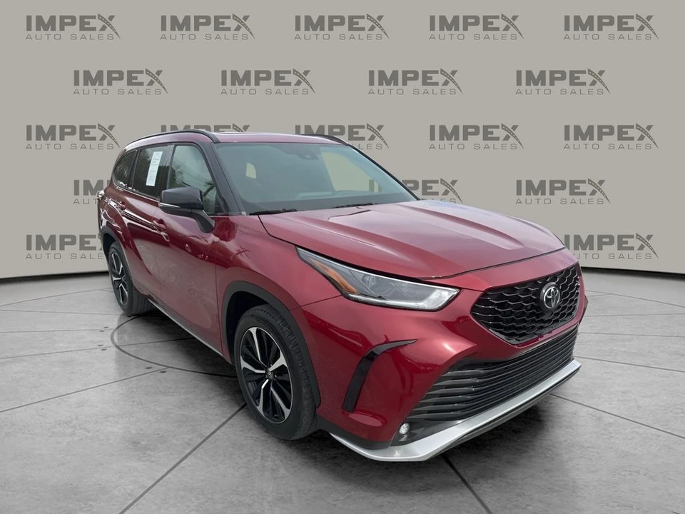 2021 Toyota Highlander - Image 7 of 21