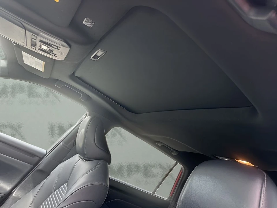2021 Toyota Highlander - Image 12 of 21