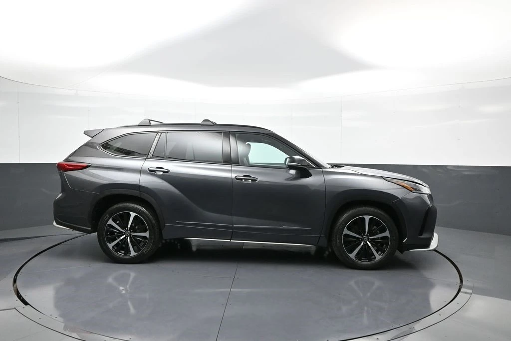 2021 Toyota Highlander - Image 5 of 12