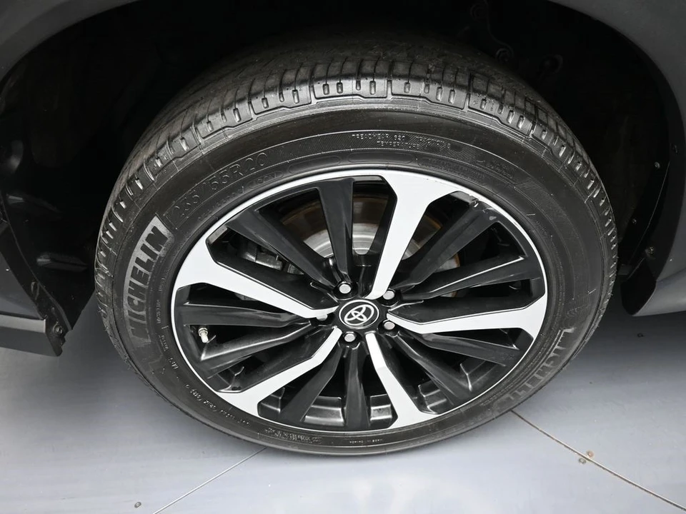 2021 Toyota Highlander - Image 12 of 12