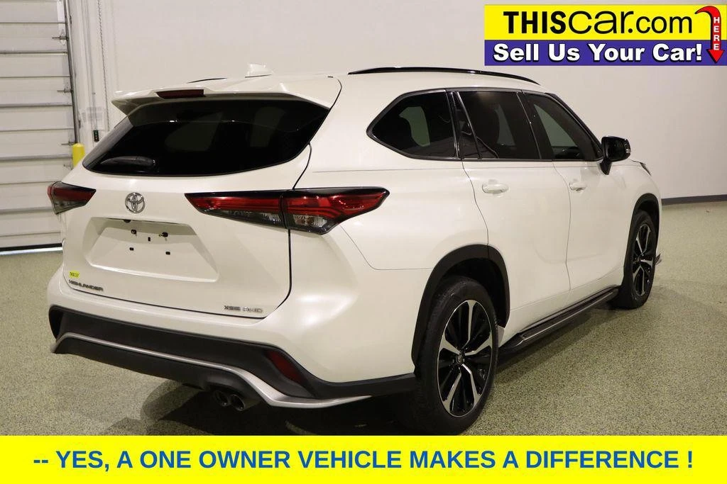 2021 Toyota Highlander - Image 9 of 12