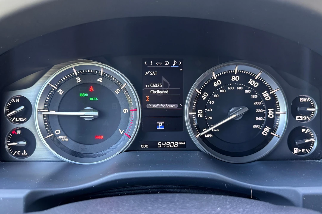 2021 Toyota J200 Land Cruiser - Image 17 of 31