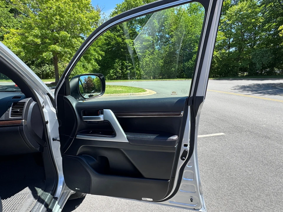 2021 Toyota J200 Land Cruiser - Image 26 of 31