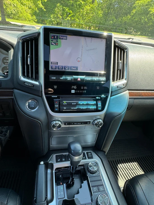 2021 Toyota J200 Land Cruiser - Image 24 of 31