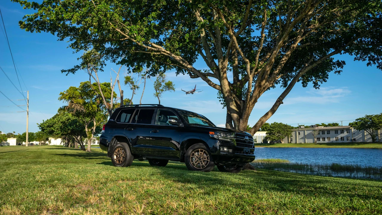 2021 Toyota J200 Land Cruiser - Image 16 of 31