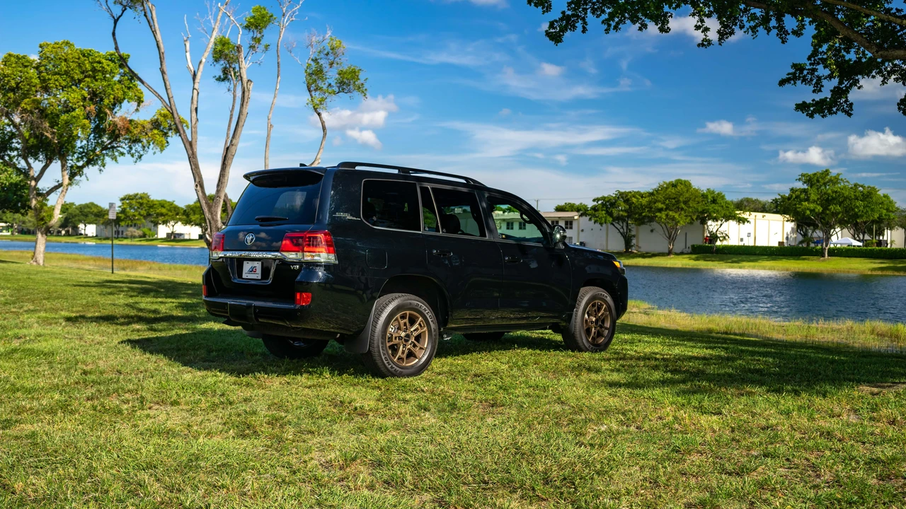 2021 Toyota J200 Land Cruiser - Image 13 of 31