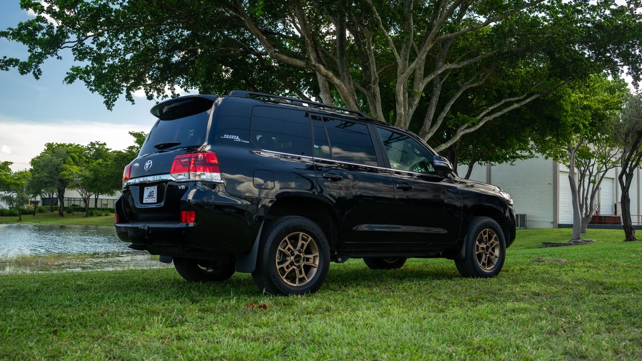 2021 Toyota J200 Land Cruiser - Image 14 of 31