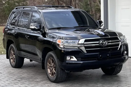 2021 Toyota Land Cruiser URJ200 Heritage Edition