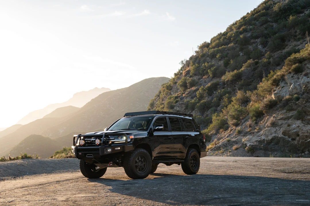 2021 Toyota J200 Land Cruiser - Image 2 of 31