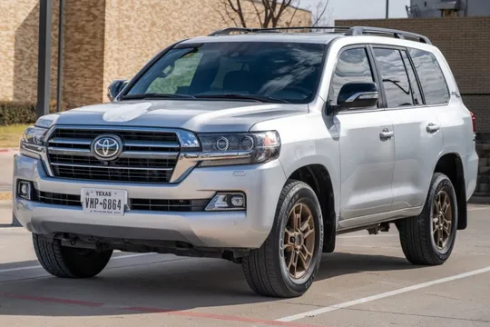 2021 Toyota Land Cruiser URJ200 Heritage Edition