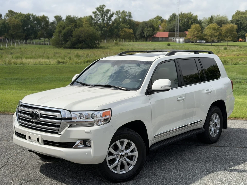 2021 Toyota J200 Land Cruiser - Image 2 of 31