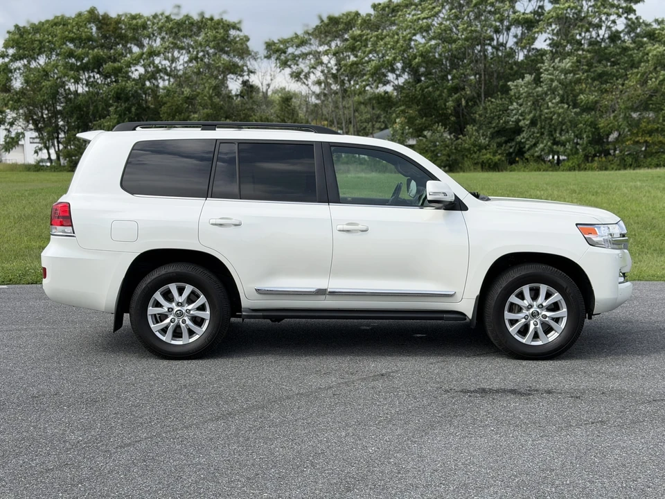 2021 Toyota J200 Land Cruiser - Image 9 of 31