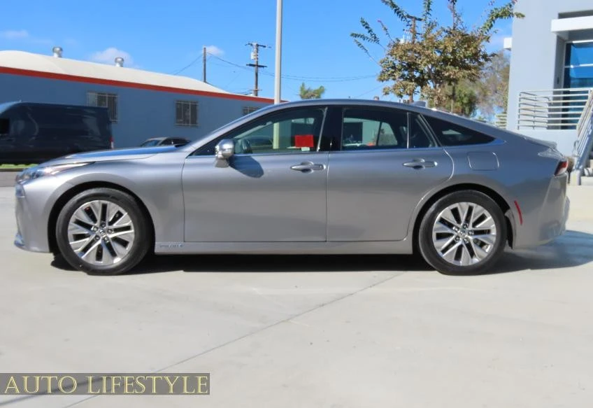 2021 Toyota Mirai - Image 10 of 21