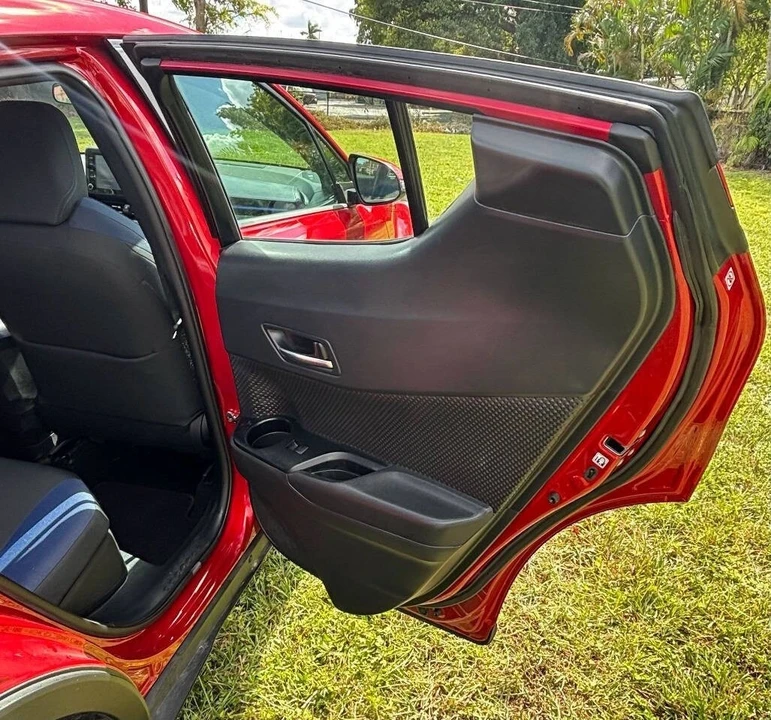 2021 Toyota C-HR - Image 20 of 21