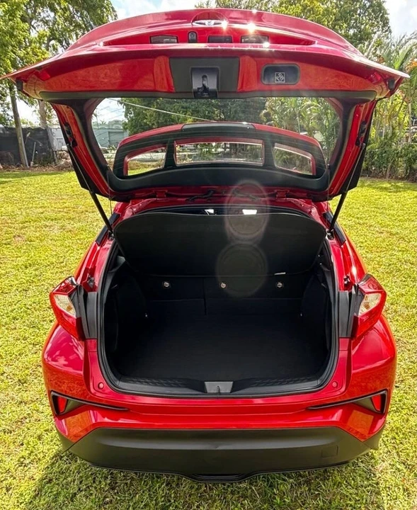 2021 Toyota C-HR - Image 5 of 21