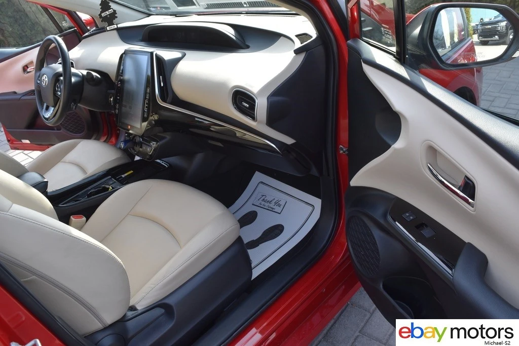 2021 Toyota Prius 4th Gen - Image 16 of 21