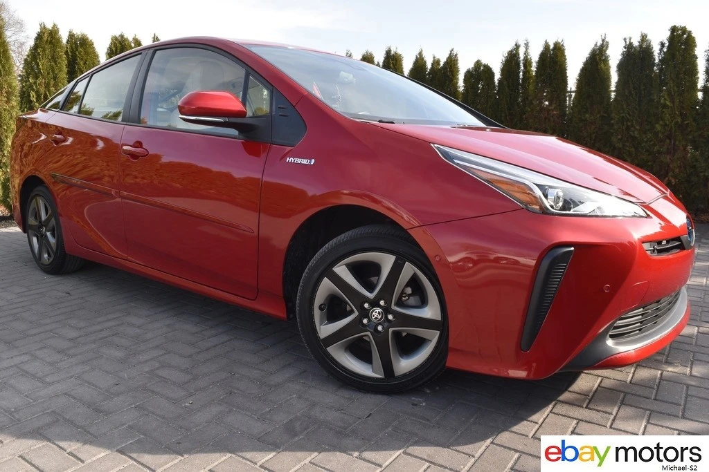 2021 Toyota Prius 4th Gen - Image 3 of 21