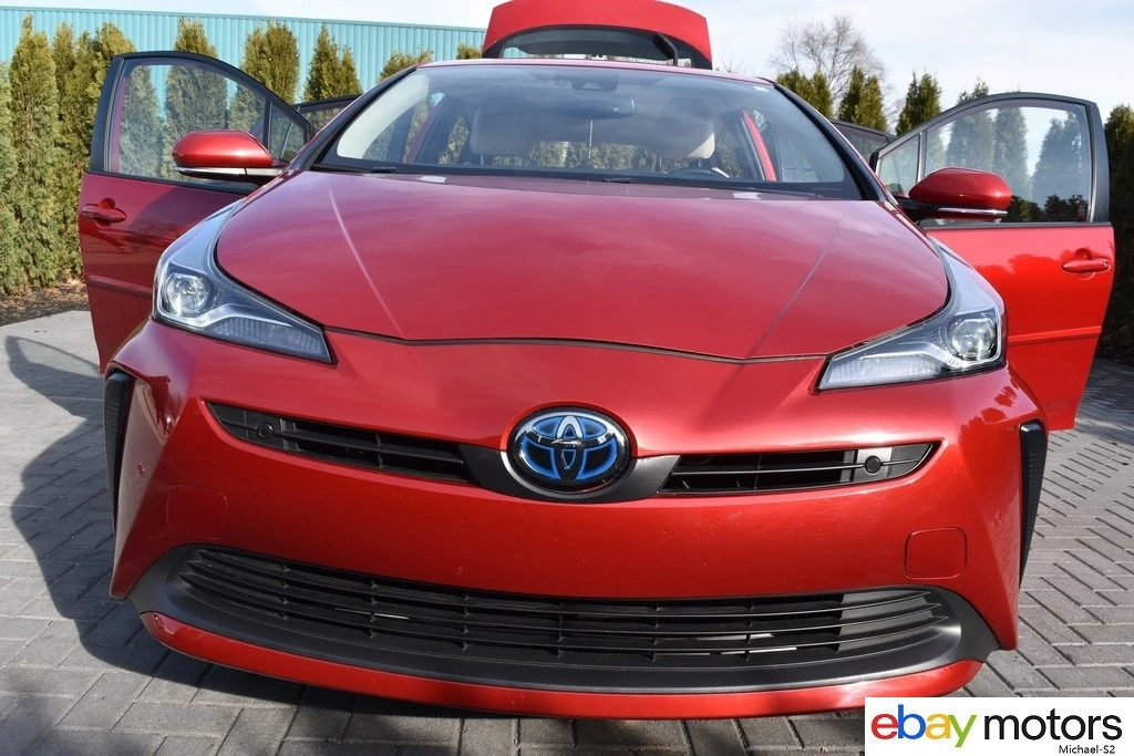 2021 Toyota Prius 4th Gen - Image 21 of 21